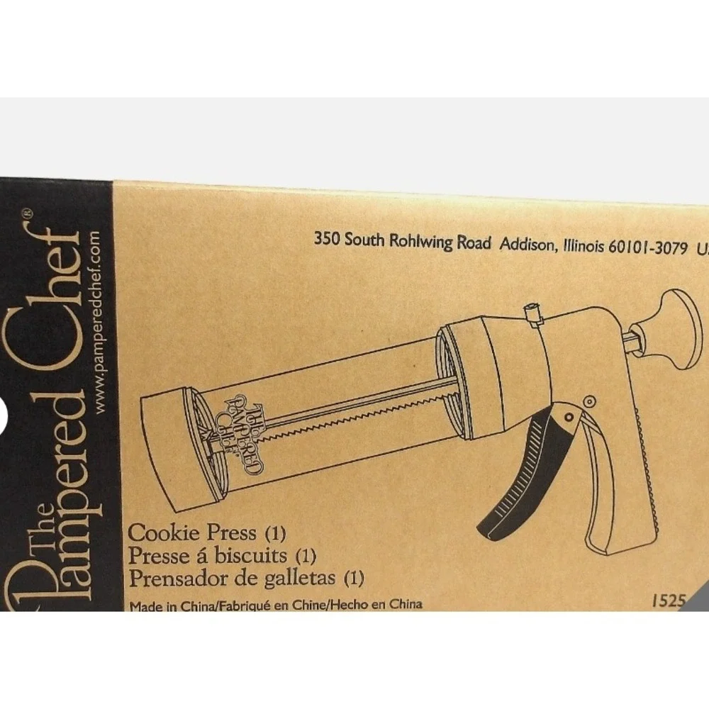 New Pampered Chef #11525 Cookie Press w/16 Unique White Discs - NIB